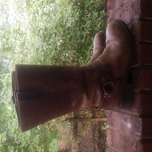 Born vintage brown leather boots